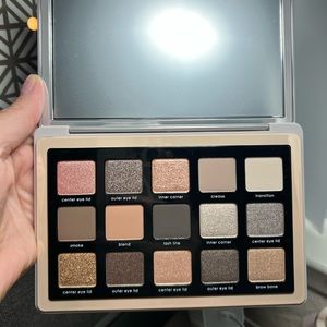 Natasha Denona Glam Palette 🦋